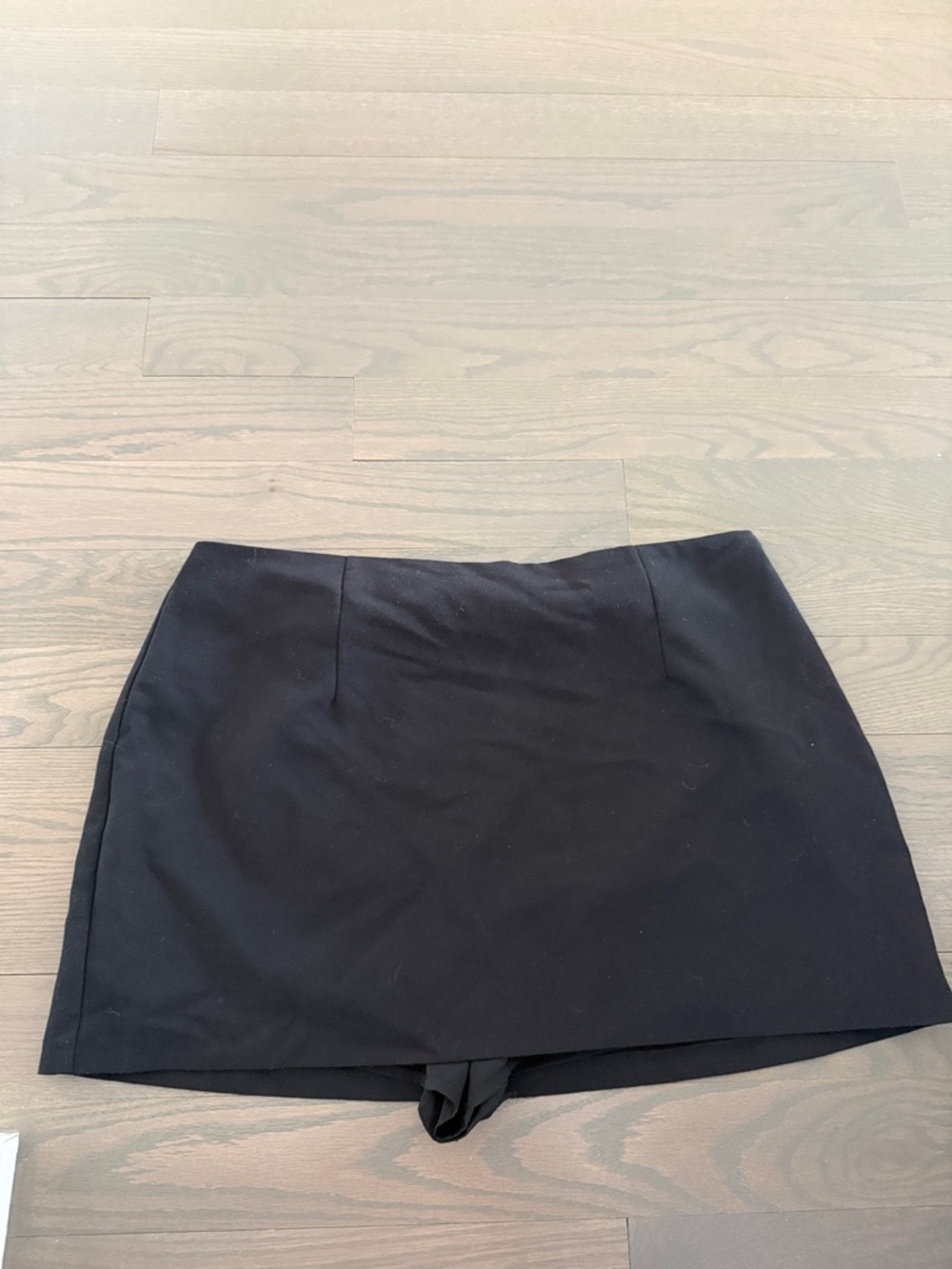 Abercrombie & Fitch Black Mini Skort